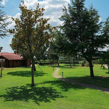 Le Chalet كسانثي المظهر الخارجي الصورة