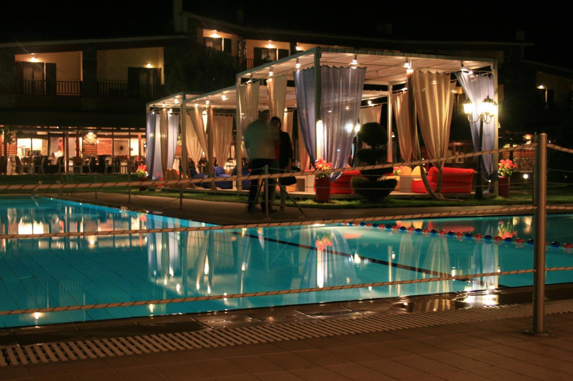 Le Chalet كسانثي المظهر الخارجي الصورة