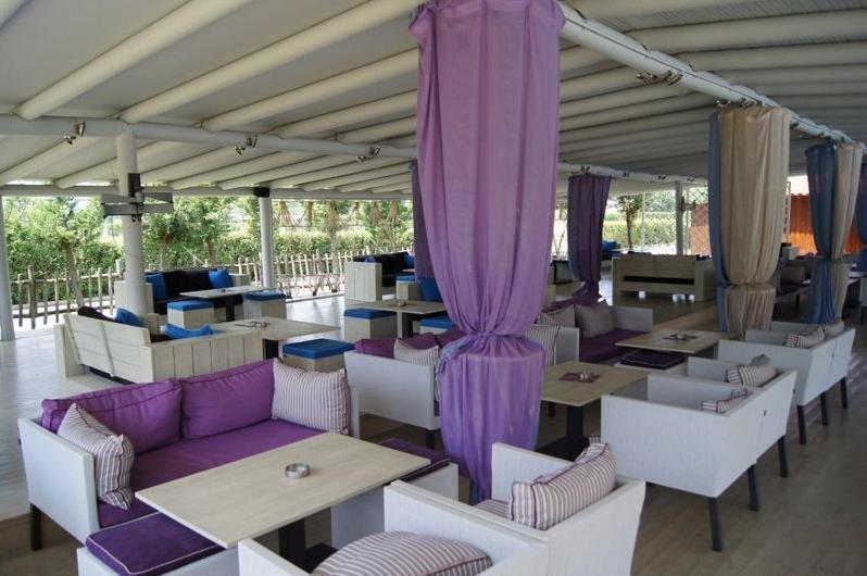 Le Chalet كسانثي المظهر الخارجي الصورة